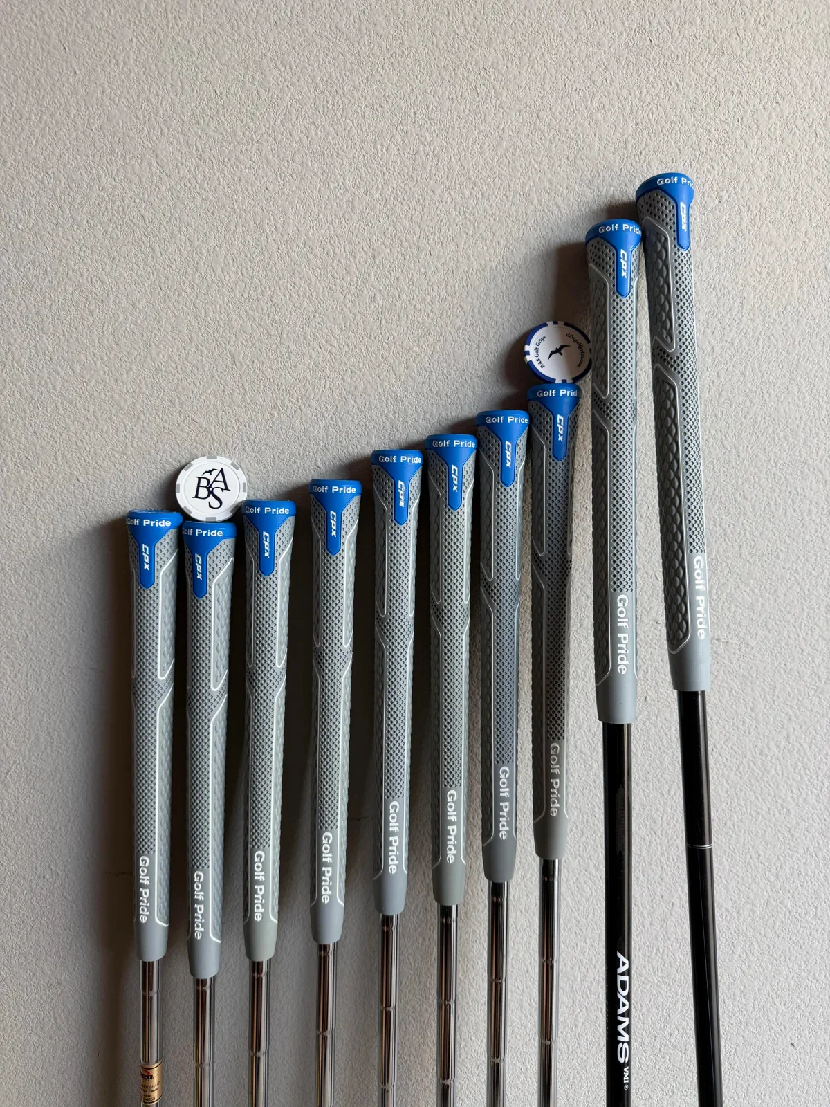 Finished golf club set with Golf Pride CPX grips